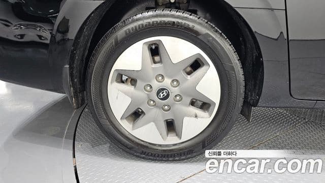 Hyundai Staria 2023 — фото 5 из 20