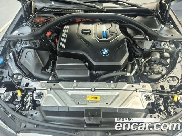 BMW 3 Series 2022 — фото 6 из 18