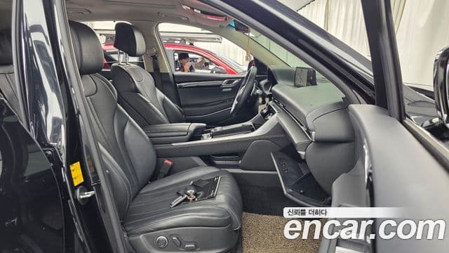 Genesis GV80 2020 — ფოტო 11/20
