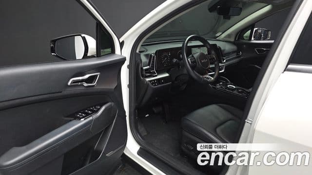 Kia Sportage 2022 — фото 10 из 20