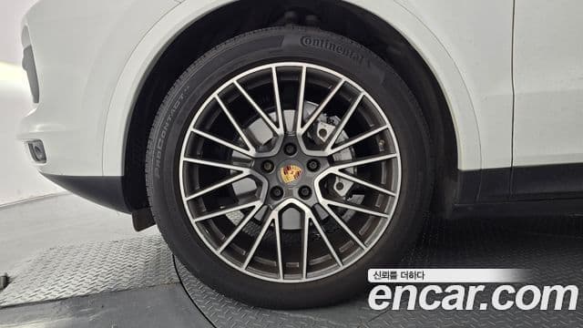 Porsche Cayenne 2021 — Şəkil 5/20