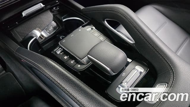 Mercedes-Benz GLE-Class 2023 — ფოტო 19/20