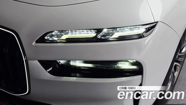 BMW 7 Series 2022 — Photo 22/34
