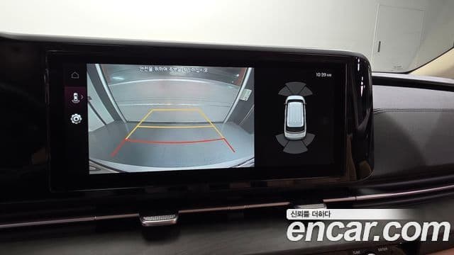 Kia Carnival 2021 — фото 14 из 20