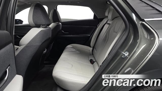 Hyundai Avante 2023 — фото 12 из 20