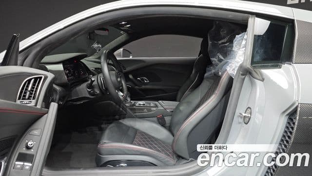 Audi R8 2021 — Photo 22/30