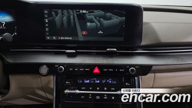 Kia Carnival 2021 — Фото 14/20