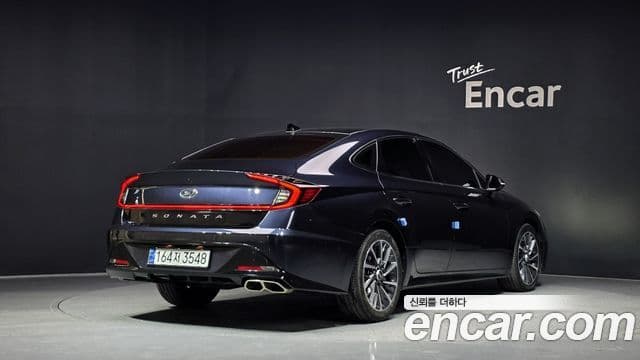 Hyundai Sonata 2021 — ფოტო 2/20