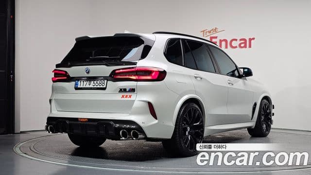 BMW X5M 2021 — Photo 17/36