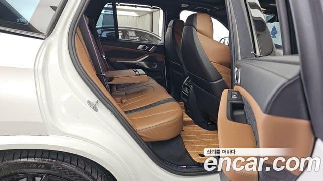 BMW X5M 2021 — Photo 36/36