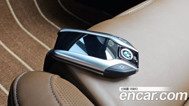 BMW X5M 2021 — Photo 16/36