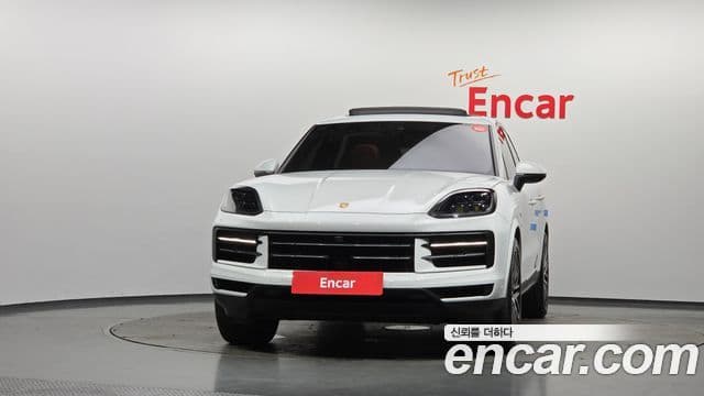 Porsche Cayenne 2024 — Photo 9/20