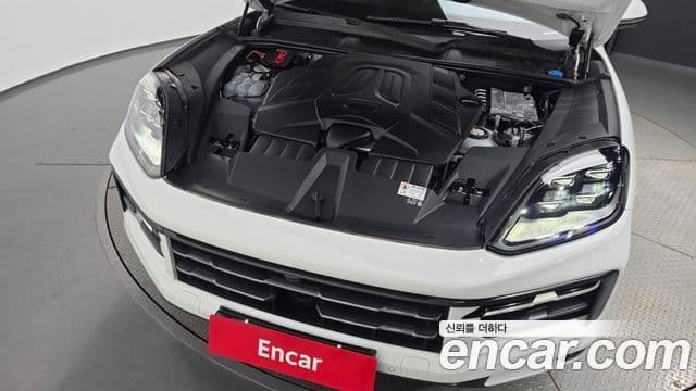 Porsche Cayenne 2024 — Photo 20/20
