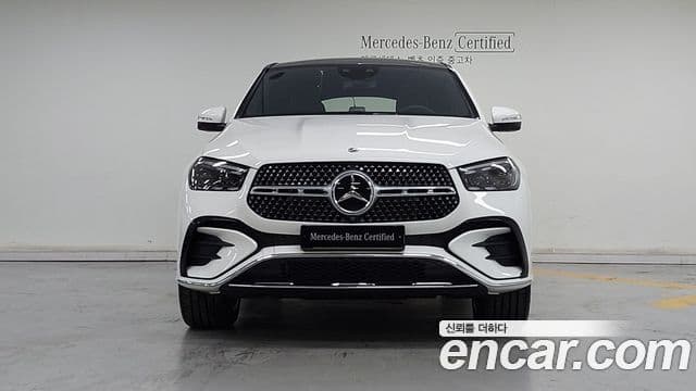 Mercedes-Benz GLE-Class 2025 — Photo 10/18