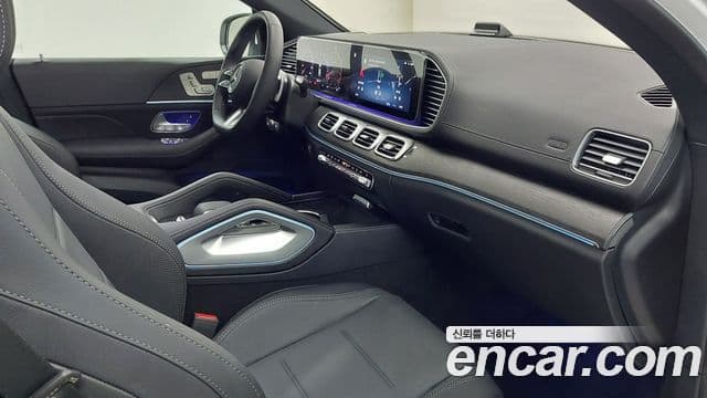Mercedes-Benz GLE-Class 2025 — Photo 5/18