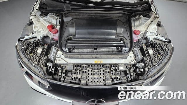 Mercedes-Benz EQE 2023 — ფოტო 3/20