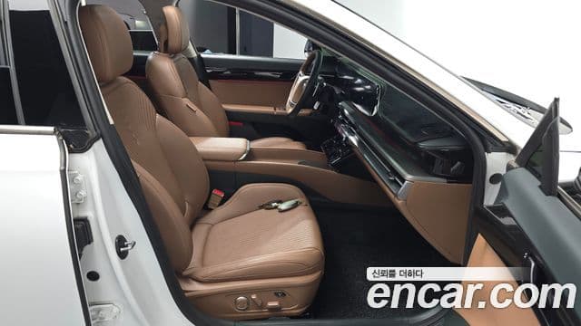 Hyundai Grandeur Hybrid 2023 — ფოტო 30/32