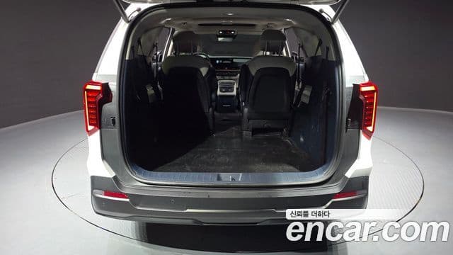 Kia Carnival 2025 — ფოტო 18/40