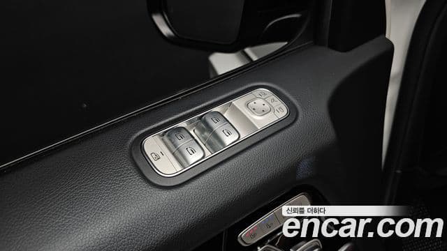 Mercedes-Benz G-Class 2022 — Şəkil 16/34