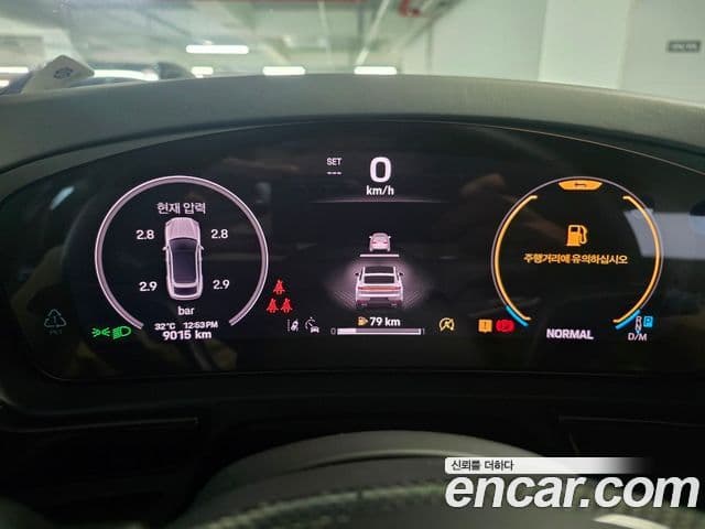 Porsche Cayenne 2025 — ფოტო 5/15