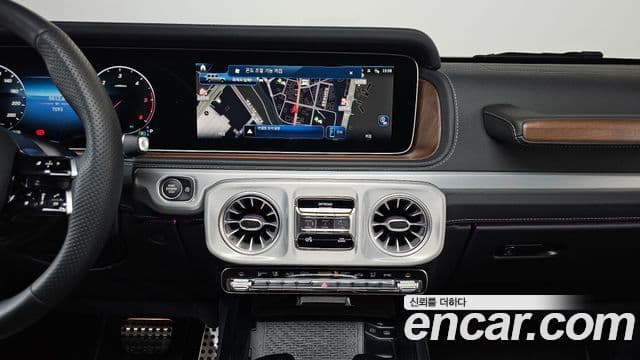 Mercedes-Benz G-Class 2025 — Şəkil 2/37