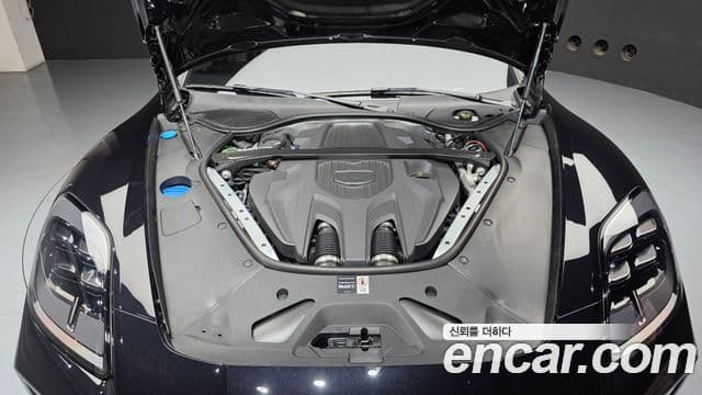 Porsche Panamera 2025 — Photo 15/40