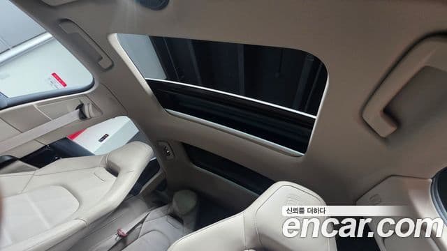 Porsche Panamera 2025 — Photo 26/40