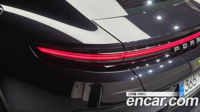 Porsche Panamera 2025 — Photo 13/40