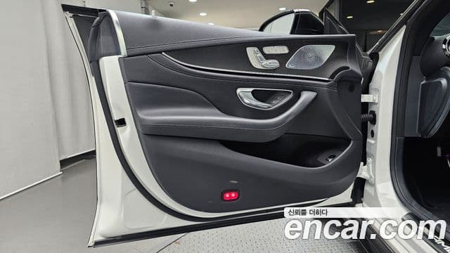 Mercedes-Benz AMG GT 2022 — Photo 23/30