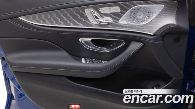 Mercedes-Benz AMG GT 2025 — Photo 14/19