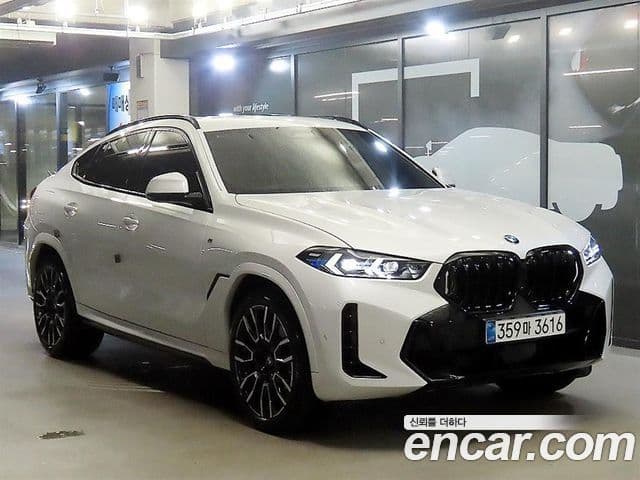 BMW X6 2025 — Photo 2/20