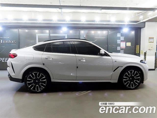 BMW X6 2025 — Photo 17/20