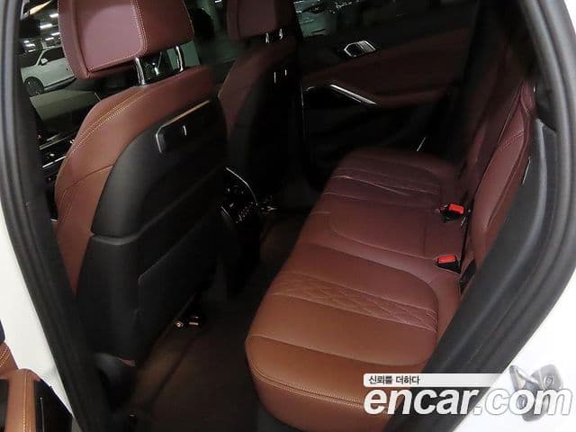 BMW X6 2025 — Photo 11/20
