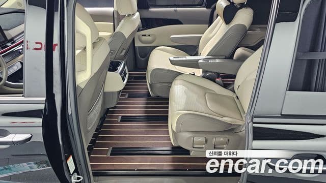 Kia Carnival 2024 — Фото 12/20