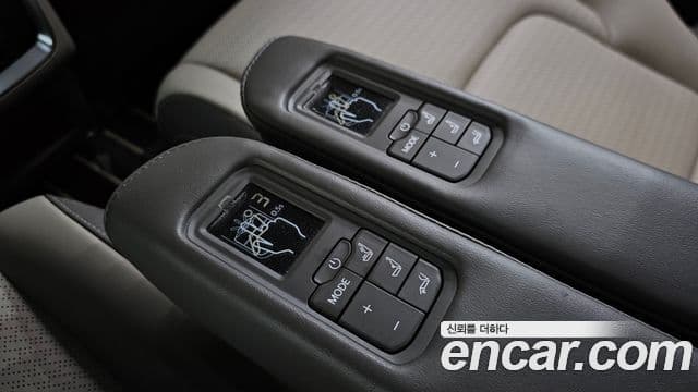 Kia Carnival 2024 — Фото 17/20