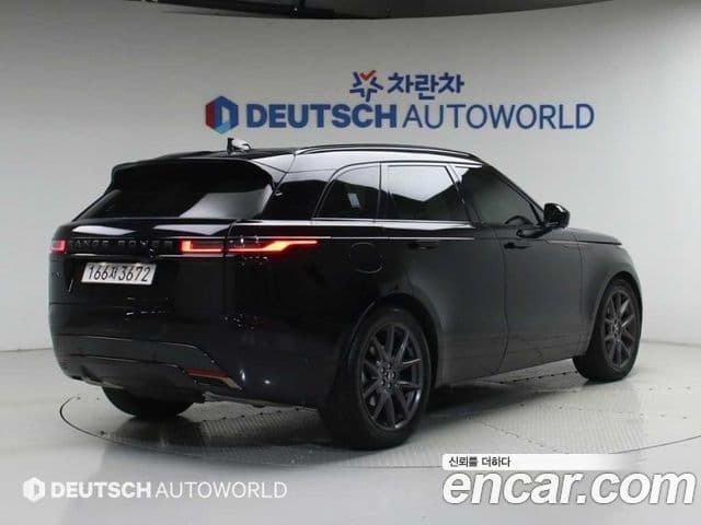Land Rover Range Rover Velar 2025 — Photo 9/20