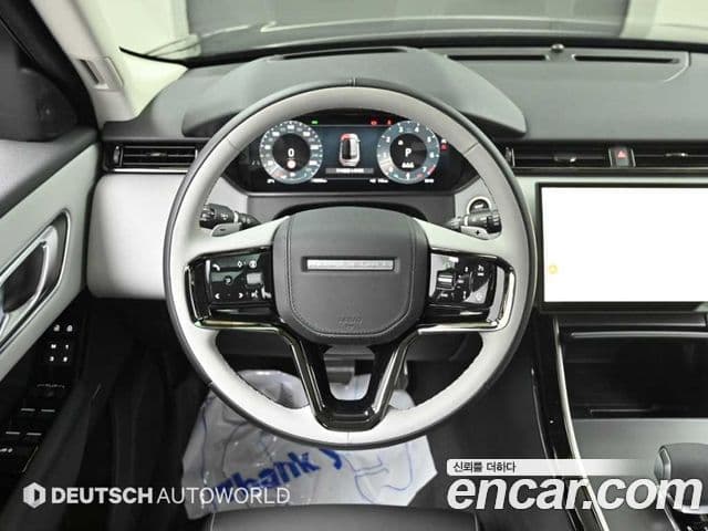 Land Rover Range Rover Velar 2025 — Photo 16/20