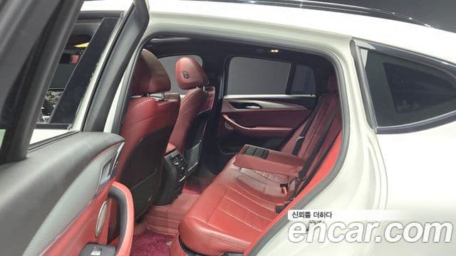 BMW X4 2019 — ფოტო 7/20