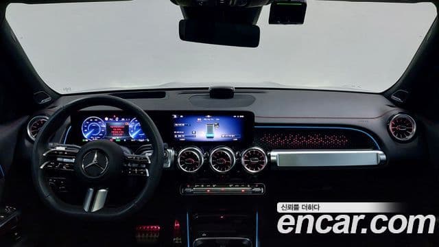 Mercedes-Benz EQB 2025 — ფოტო 14/18