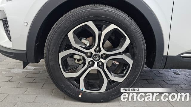 Renault Samsung Arkana 2025 — ფოტო 14/38