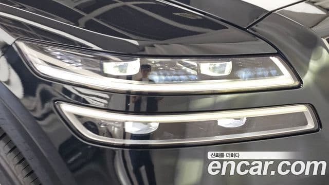 Genesis GV80 2022 — Photo 6/35