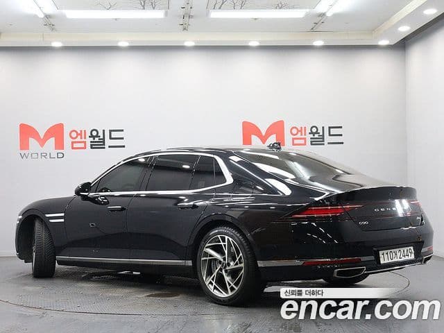Genesis G90 2022 — Photo 1/20
