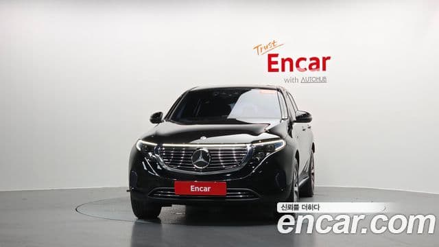 Mercedes-Benz EQC 2020 — ფოტო 4/31