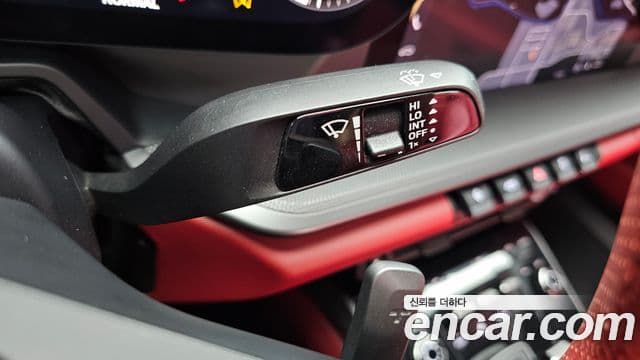 Porsche 911 2020 — Photo 15/33