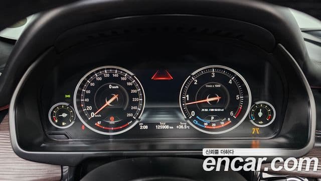 BMW X5 2018 — Photo 11/34