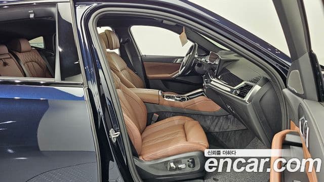 BMW X6 2025 — Photo 32/34