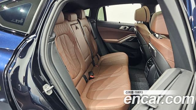 BMW X6 2025 — Photo 11/34