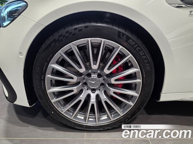 Mercedes-Benz E-Class 2025 — Şəkil 12/20