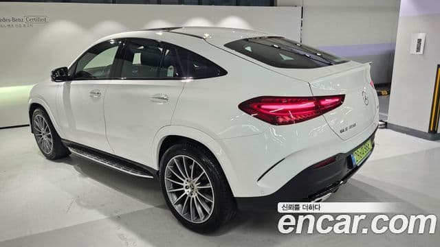 Mercedes-Benz GLE-Class 2026 — Photo 13/20