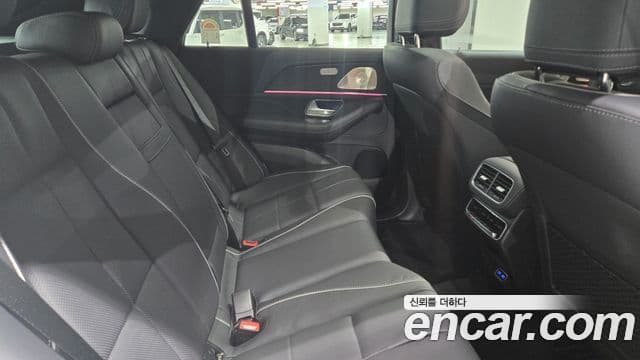 Mercedes-Benz GLE-Class 2026 — Photo 18/20